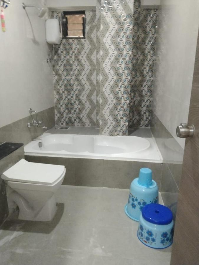 Hotel Md Residency Ānand Εξωτερικό φωτογραφία